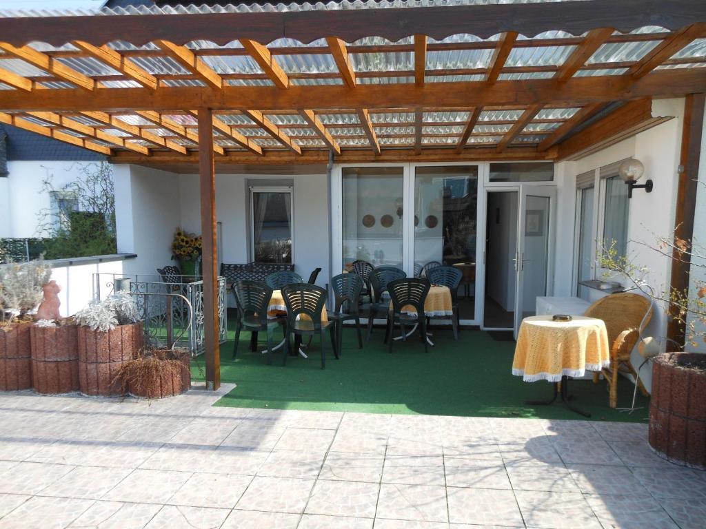 Weinhaus Hotel Zum Josefshof Graach Exterior foto